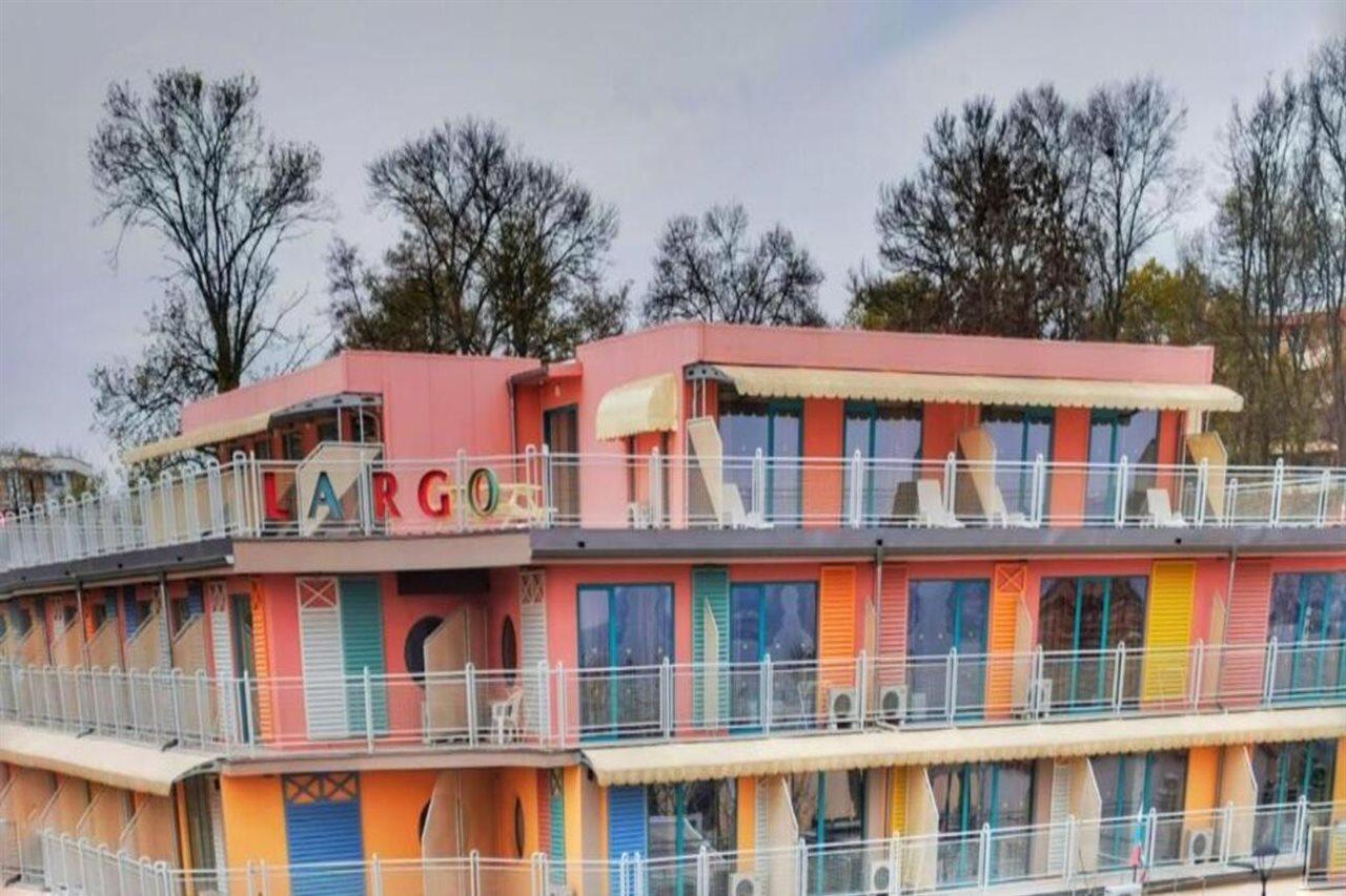 Hotel Largo Солнечный берег Экстерьер фото